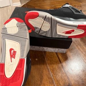Jordan 4 Retro OG Mid Bred 2019 308497-060
